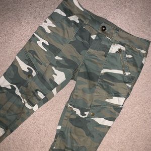 Camo pants